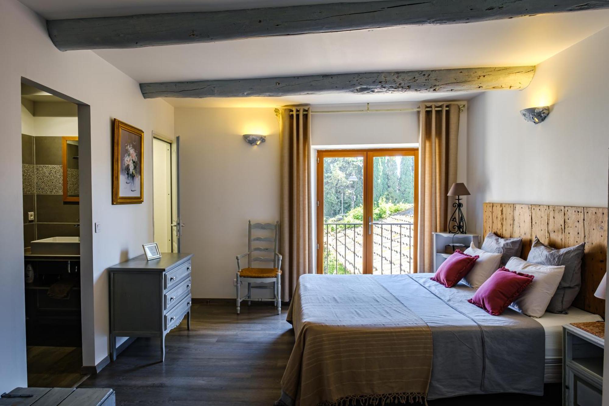 Mas D'Alaure B&B Verquieres 외부 사진