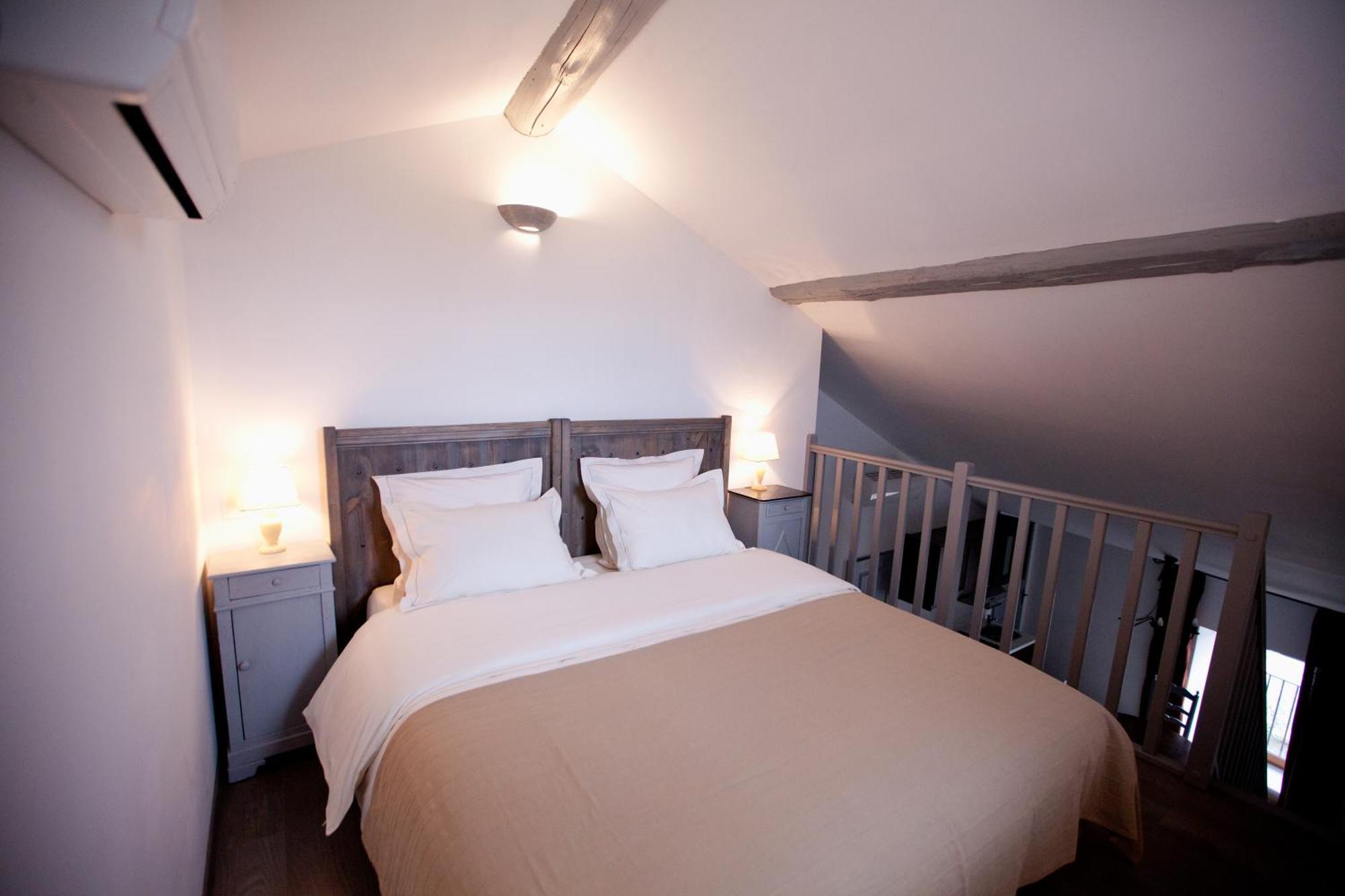 Mas D'Alaure B&B Verquieres 외부 사진